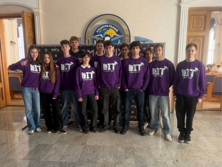 Ліцеїсти ДНЛІТ на конкурсі Infomatrix Ukraine 2026