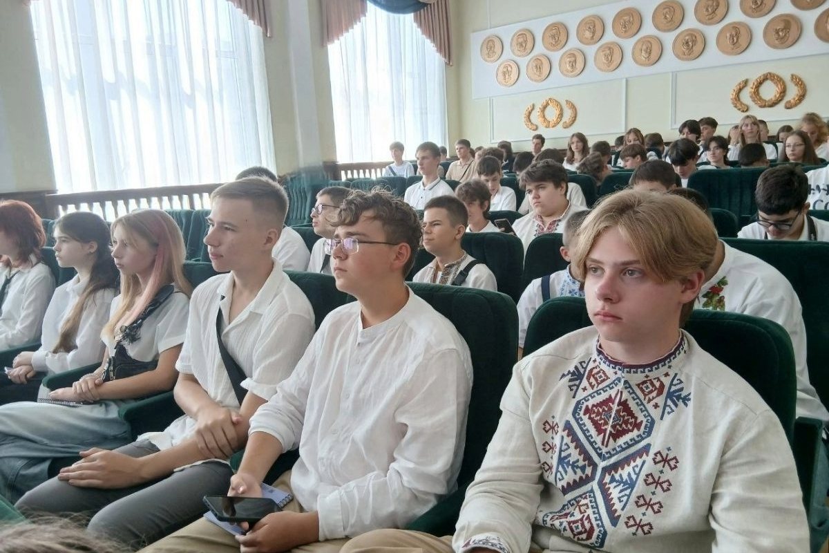 Співпраця з ЗВО