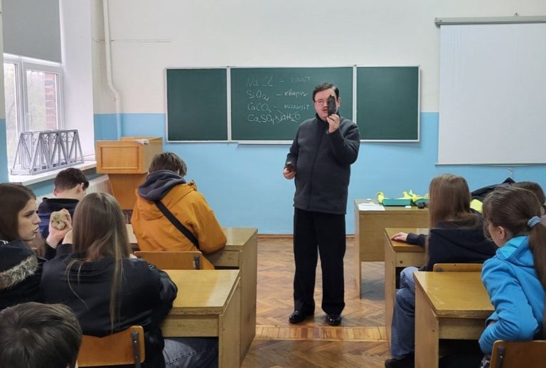 STEM заняття в ДІІТ (УДУНТ)